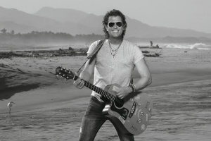 Carlos-Vives-