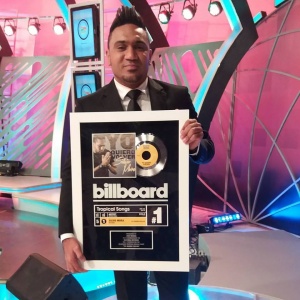silvio_mora_y_su_billboard
